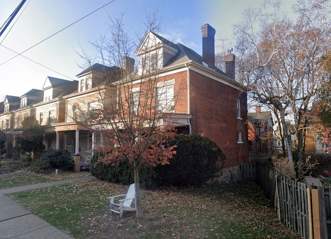 property at 414 Stratton Ln