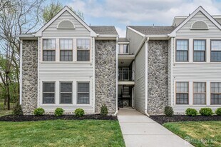 17 Chelmsford Ct in Evesham, NJ - Building Photo