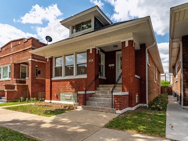 property at 2234 Gunderson Ave