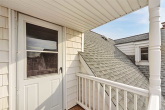 517 Franklin Blvd-Unit -Upper in Long Beach, NY - Foto de edificio - Building Photo