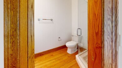 3406 N Sheffield Ave, Unit 3 in Chicago, IL - Building Photo - Building Photo