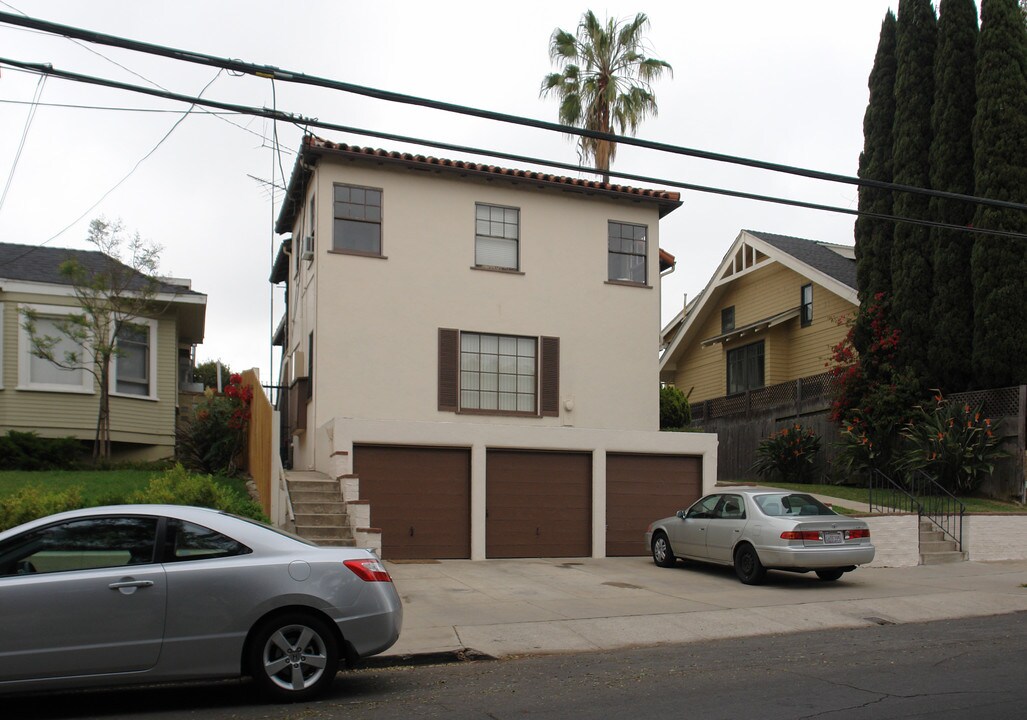 4083-4089 Falcon St in San Diego, CA - Building Photo