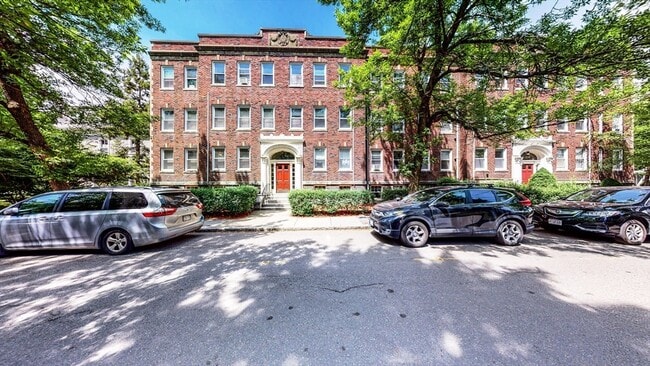 property at 98 Toxteth St