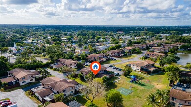 4245 Landar Dr in Greenacres, FL - Building Photo - Building Photo