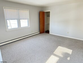 172 Kanouse St in Boonton, NJ - Building Photo - Building Photo