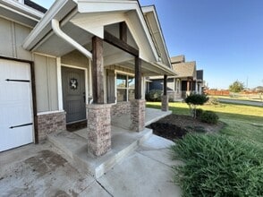 3710 Addison Ave in Norman, OK - Building Photo - Building Photo