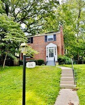 316 Williamsburg Dr in Silver Spring, MD - Building Photo