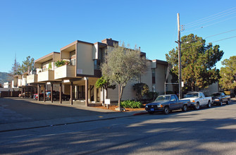 Marina Village Apartments in San Rafael, CA - Building Photo - Building Photo