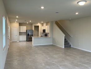 3175 Emerald Acres Ln in Sanford, FL - Building Photo - Building Photo