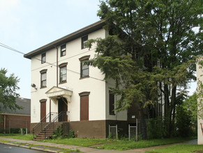 39 Wadsworth St in Hartford, CT - Building Photo - Building Photo