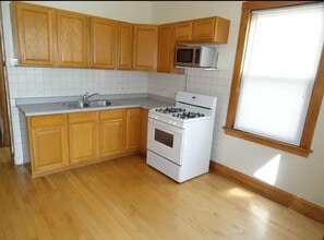 5219 W Cuyler Ave in Chicago, IL - Building Photo - Building Photo