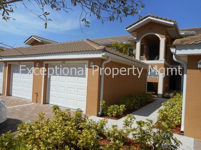 1076 Winding Pines Circle