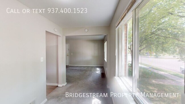 619 Gainsborough Rd, Unit 3 in Dayton, OH - Building Photo - Building Photo