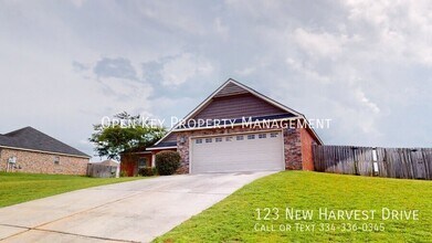 123 New Harvest Dr in Enterprise, AL - Building Photo - Building Photo