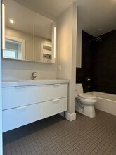 1575 Cherboneau Pl, Unit 12 in Detroit, MI - Building Photo - Building Photo