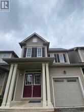 8871 Chickory Trail in Niagara Falls, ON - Building Photo - Building Photo