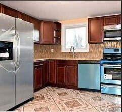 102 Applegate Dr in Central Islip, NY - Building Photo - Building Photo