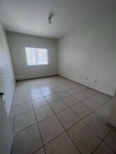 7220 NW 114th Ave in Doral, FL - Building Photo - Building Photo