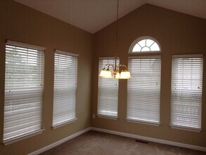 2561 Rockcastle Ct in Miamisburg, OH - Building Photo - Building Photo