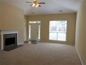 26 Coronado Ct in Pooler, GA - Foto de edificio - Building Photo