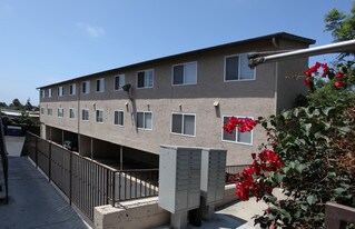 3265-3295 Ocean View Blvd in San Diego, CA - Building Photo