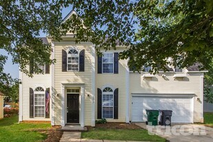 5337 Timbertop Ln in Charlotte, NC - Building Photo