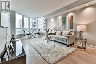 500 Doris Ave in Toronto, ON - Building Photo - Building Photo