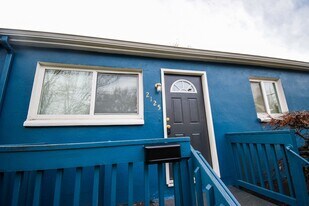 2121 N Kilpatrick St in Portland, OR - Building Photo