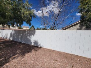 4856 Minturn Ave in Las Vegas, NV - Building Photo - Building Photo