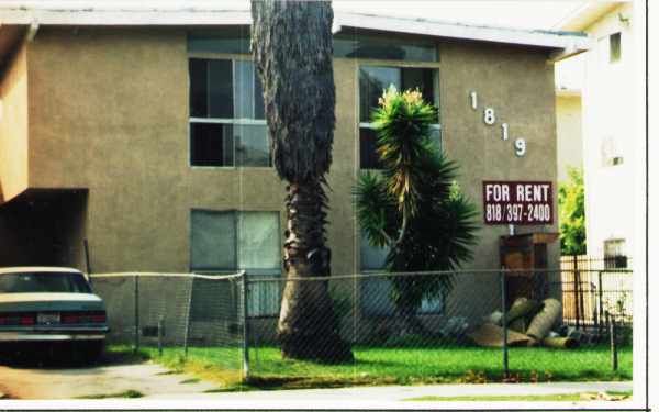 1819 S Van Ness Ave in Los Angeles, CA - Foto de edificio