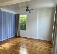 4215 Sheridan Ave, Unit 10 in Miami Beach, FL - Foto de edificio - Building Photo