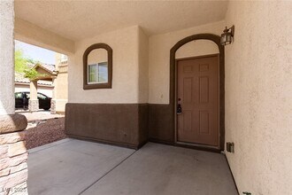 3636 E Carisbrook Dr in North Las Vegas, NV - Building Photo - Building Photo