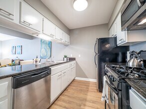 4209 Burnet Rd in Austin, TX - Building Photo - Building Photo