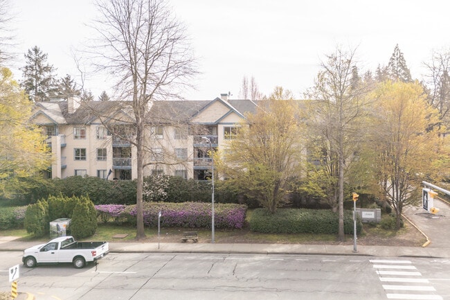 Chelsea Park Apartments in Pitt Meadows, BC - Building Photo - Building Photo