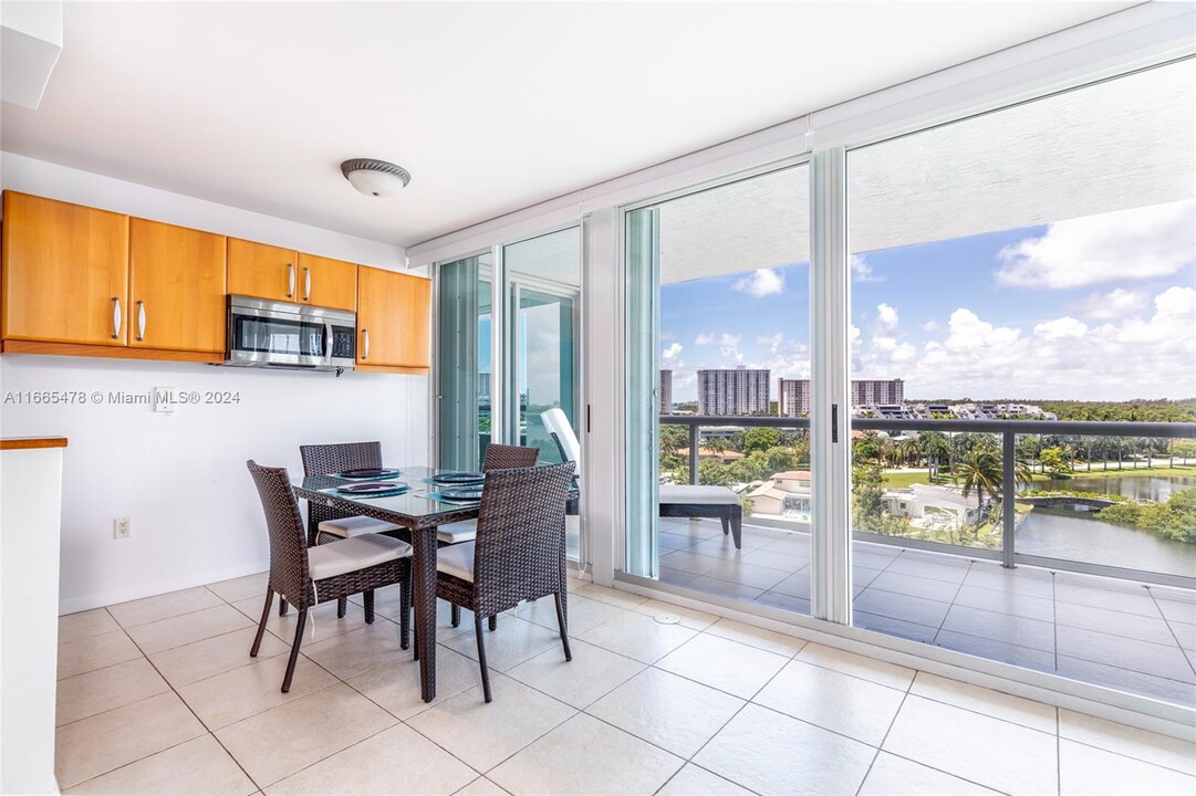 16500 Collins Ave, Unit 655 in Sunny Isles Beach, FL - Building Photo