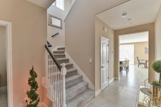 1392 Violet Way in Turlock, CA - Building Photo - Building Photo