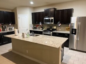 13416 Drop Seed in San Antonio, TX - Building Photo - Building Photo