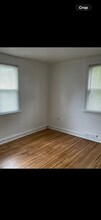 1576 Ferndale Ave, Unit B in Roslyn, PA - Building Photo - Building Photo