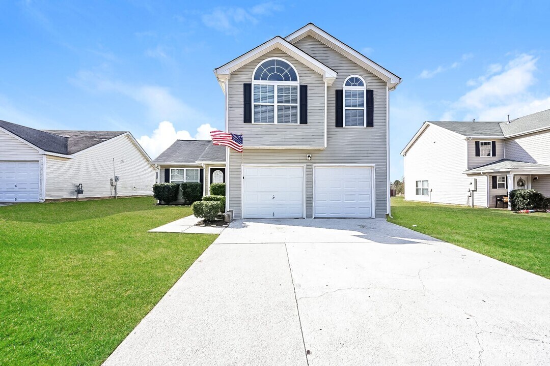 4811 Heather Mill Trace in Snellville, GA - Building Photo