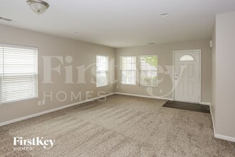 6627 Ruth Ferrell Ct in Charlotte, NC - Building Photo - Building Photo