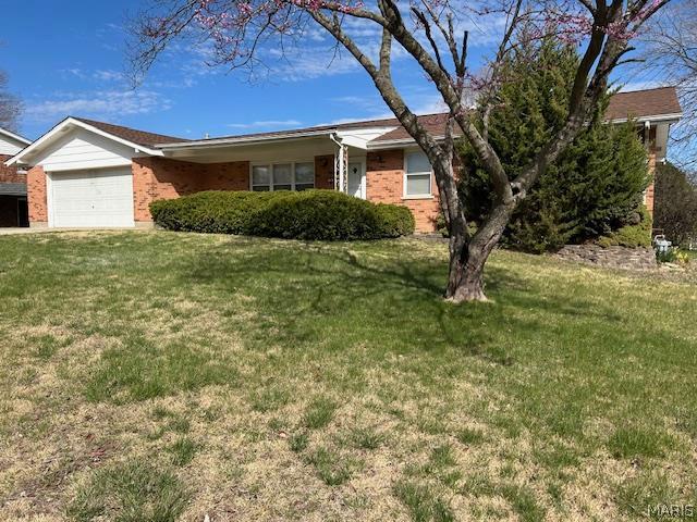 724 Clarence Dr in St. Charles, MO - Building Photo - Building Photo