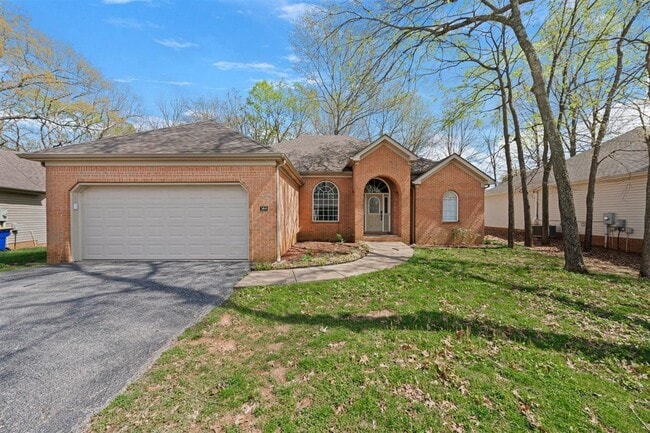 144 Lost River Ln in Bowling Green, KY - Building Photo - Building Photo