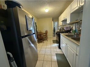 25508 Columbia St in Hemet, CA - Building Photo - Building Photo