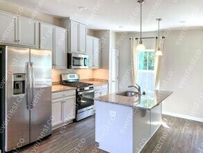 3934 Grove Point Dr in Richmond, VA - Building Photo - Building Photo