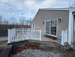 94 Quiet Woods Rd in East Hampton, CT - Building Photo - Building Photo