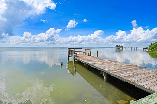 3524 S Atlantic Ave in Cocoa Beach, FL - Building Photo - Building Photo