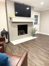 1802 Carter Creek Pkwy in Bryan, TX - Building Photo - Building Photo