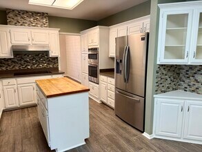 13414 Rockhampton St in San Antonio, TX - Building Photo - Building Photo