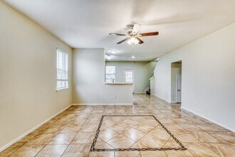 4838 Montclair Hill Ln in Fresno, TX - Building Photo - Building Photo