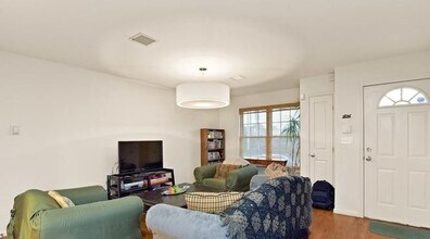 216 Parker Hill Ave, Unit B in Boston, MA - Building Photo - Building Photo